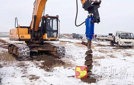 Abrasive drilling machine permafrost, hard hole into the hole